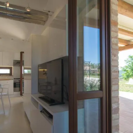 K05 - Lavanda, Esclusiva Con Piscina San Pellegrino (Marche)