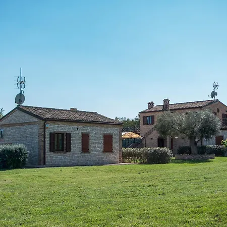 K05 - Lavanda, Esclusiva Con Piscina Διαμέρισμα San Pellegrino (Marche)